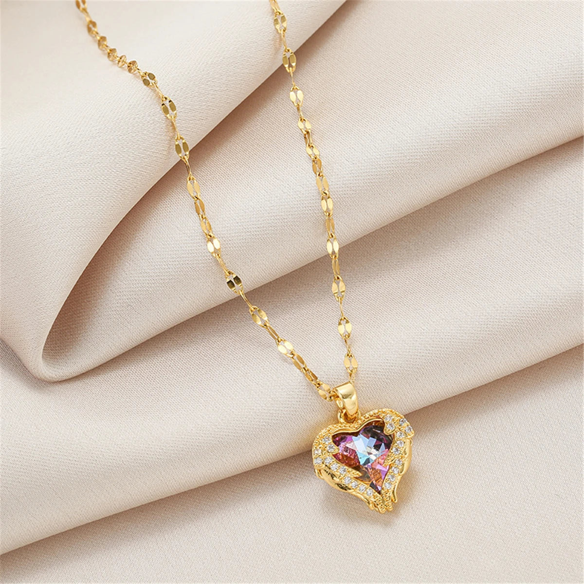 Crystal Heart Halskette - Zeitlose Eleganz